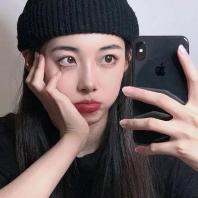血红溅白纱